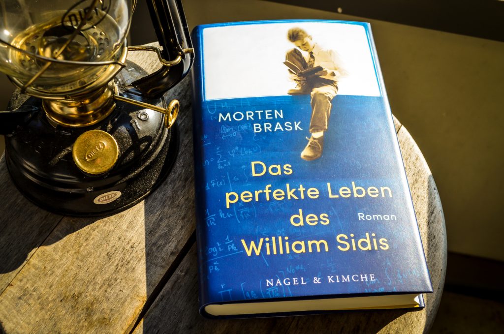 Wiliam Sidis liest